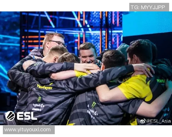 DOTA2战术解析:FPX战队如何构建高效的防反体系与应对策略