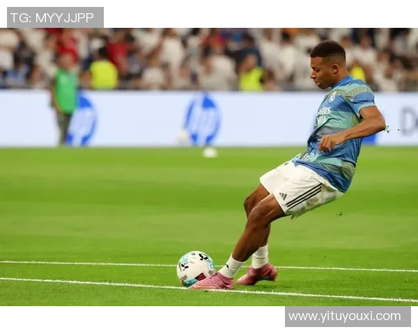 足球赛事中的全球性竞争与发展